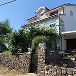 Vila Alexandria