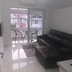Studio 033