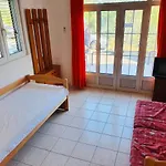 Colic Apartments
