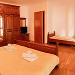 Apartments And Rooms Marija