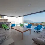 Seaview Villa With Pool-Vanja