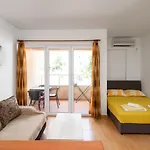 Studio Apartment Ogi