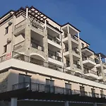 Lux Apartment Kamenovo