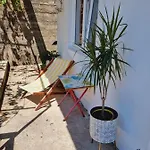 Dora