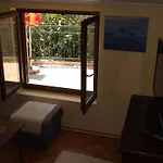 Zoro Apartments