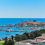 Apartman Drobnjak Center-Sea View