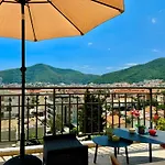 Live & Dream Apartments