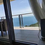 Altezza Luxury Apartment 11