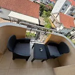 Apartment Saint Tropez Budva, Parking-Garaza
