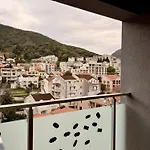 Deluxe Budva Apartments