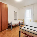 3 Room Cozy Apartment