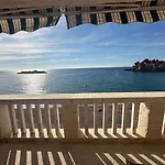 Beachfront Four Bedroom Apartment