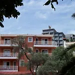Apartments Mango