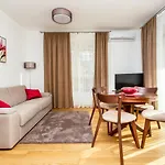 Apartments Lm Residence