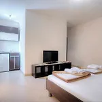 Mandir Apartments - Center