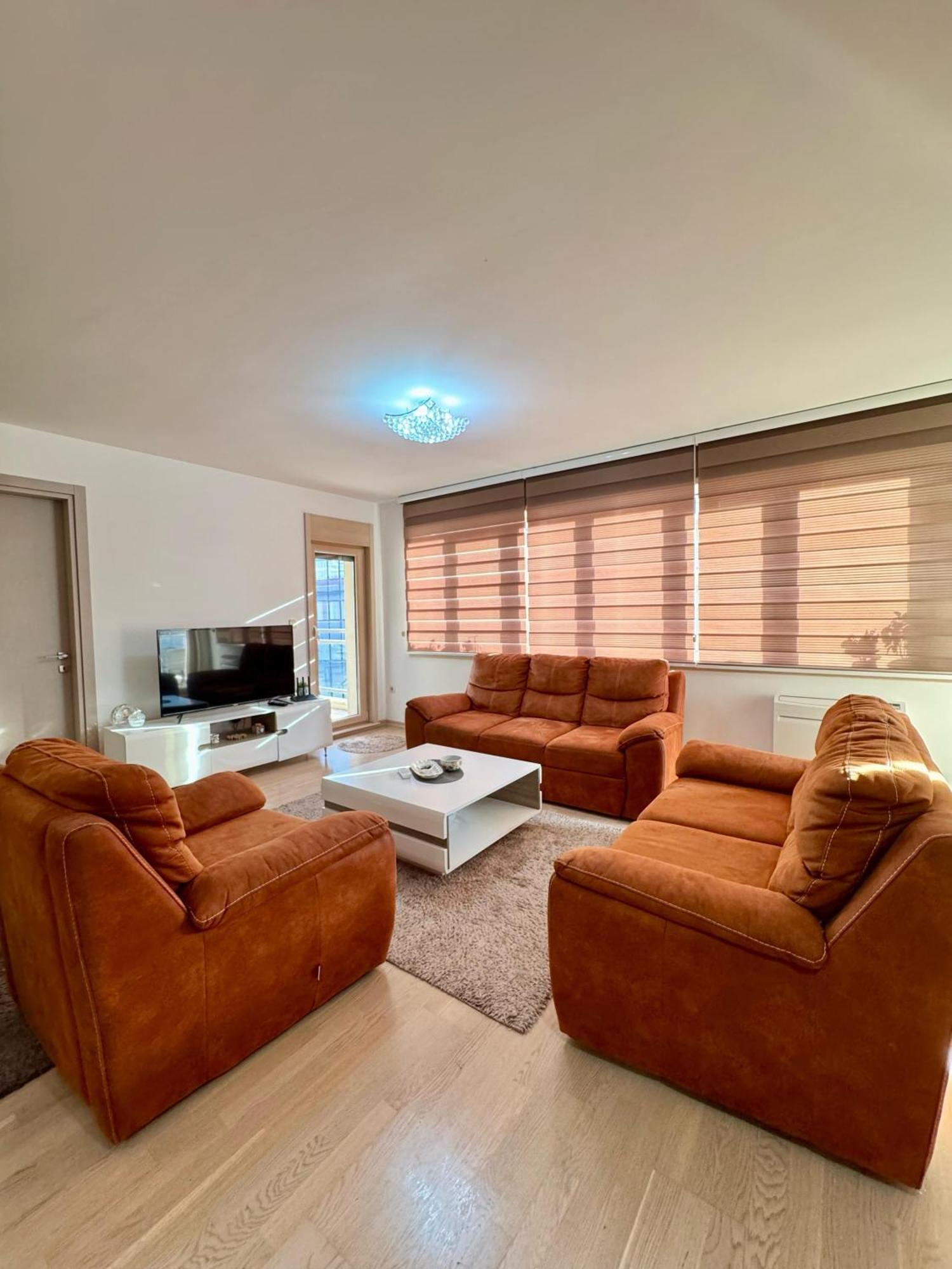 Fontana M&s Luxury בודווה