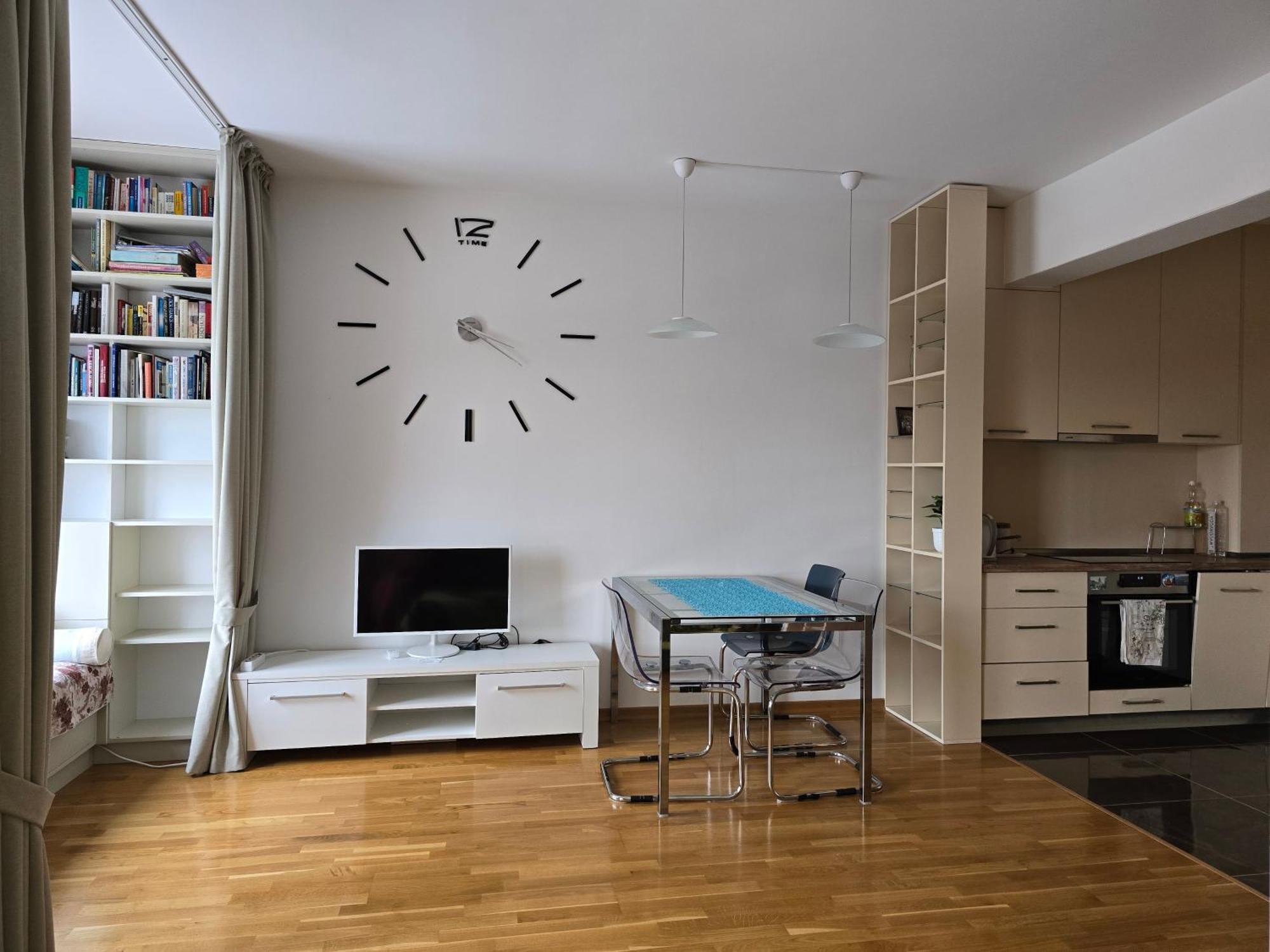 Apartamento стильная с видом на море и библиотекой *