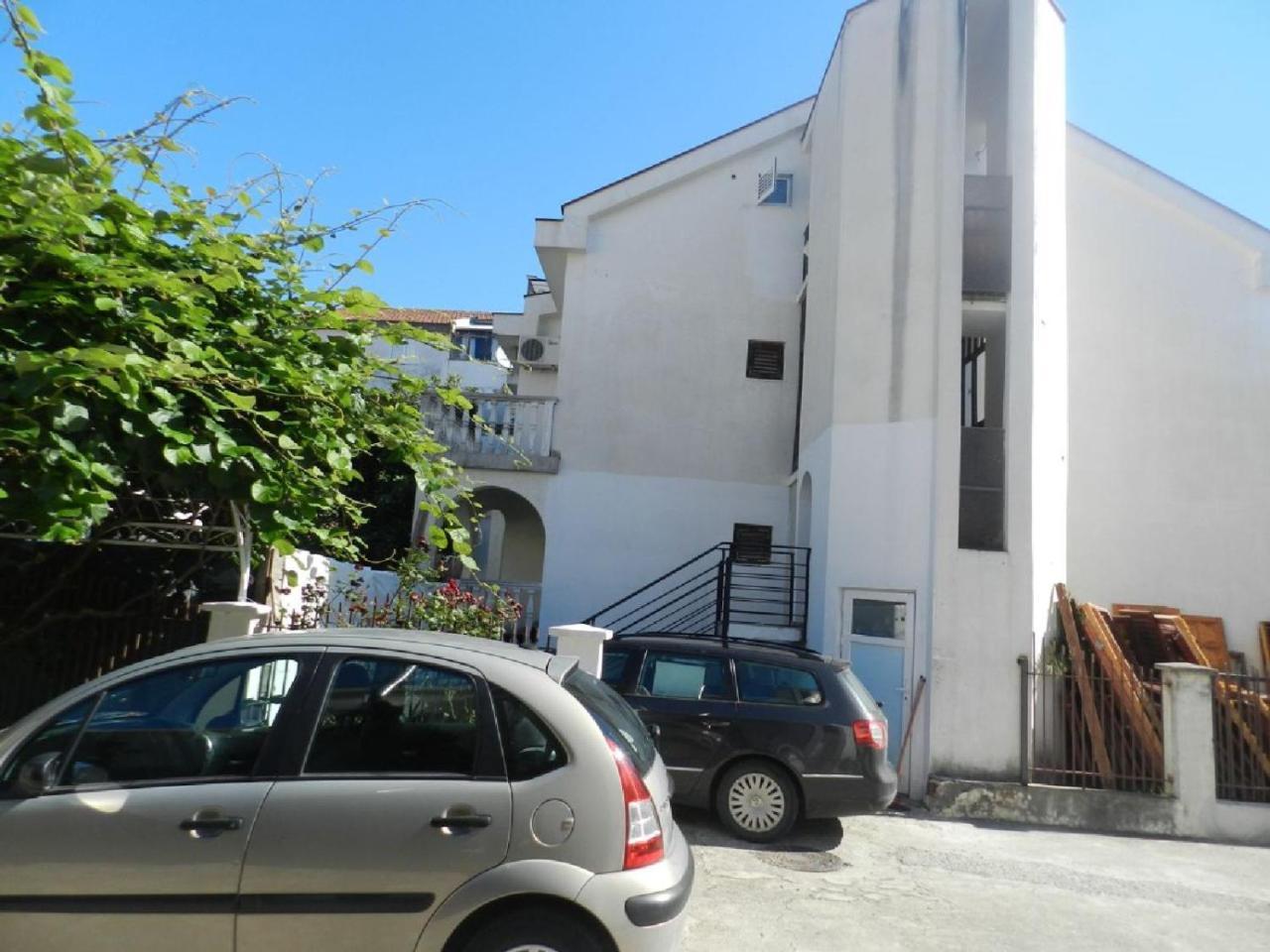 Vlado Apartment Budva