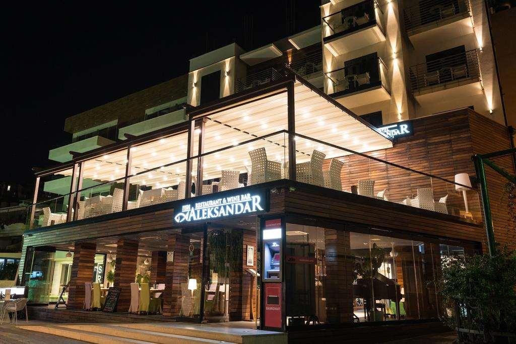 Aleksandar - * Budva