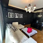 Luxrealadriarozino