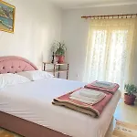 Apartmani Mir