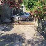Holiday Home Drobnici