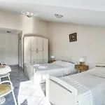Sun Guest House