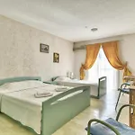 Sun Guest House