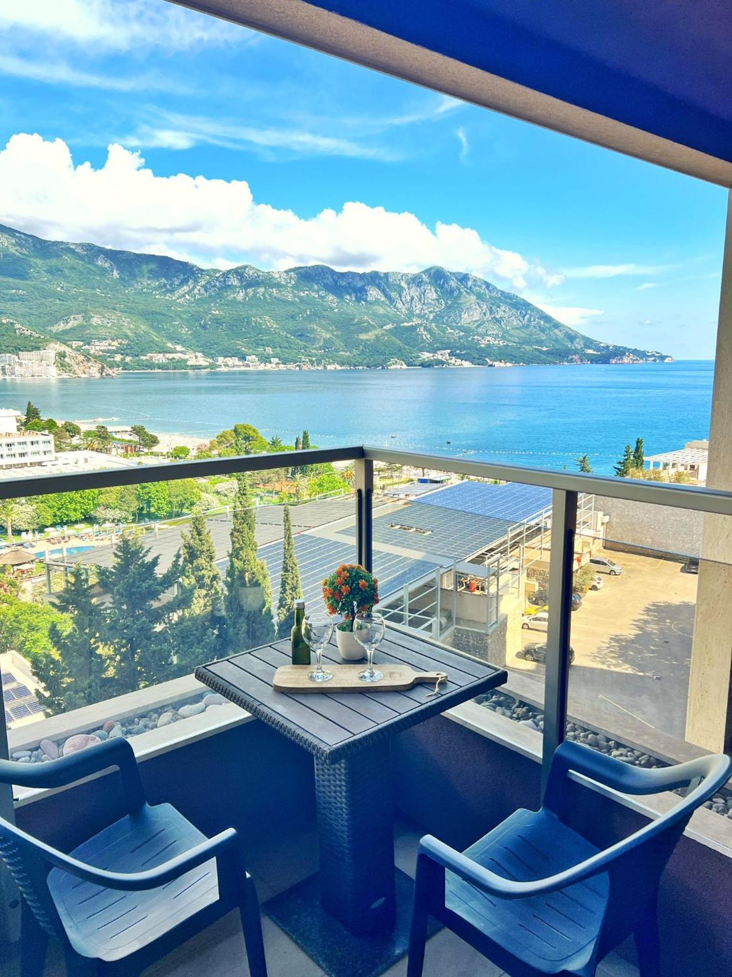 Harmonia Orange Appartement Budva