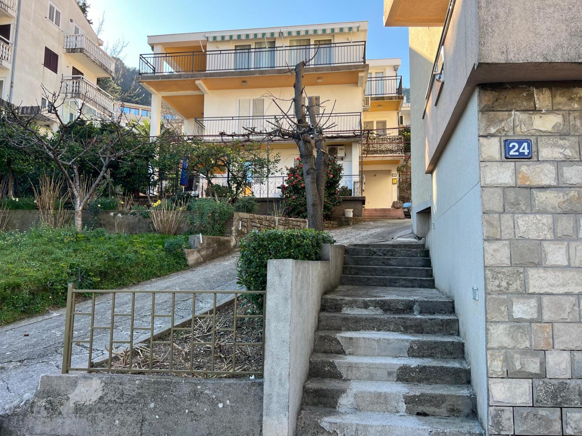 Plima 2 בית הארחה