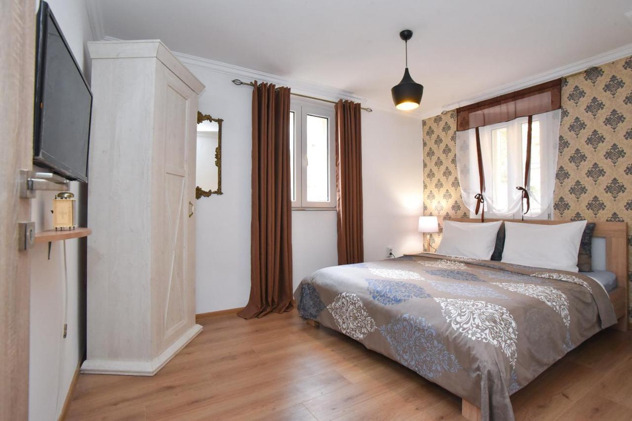 Apartament Palm Square 2 *